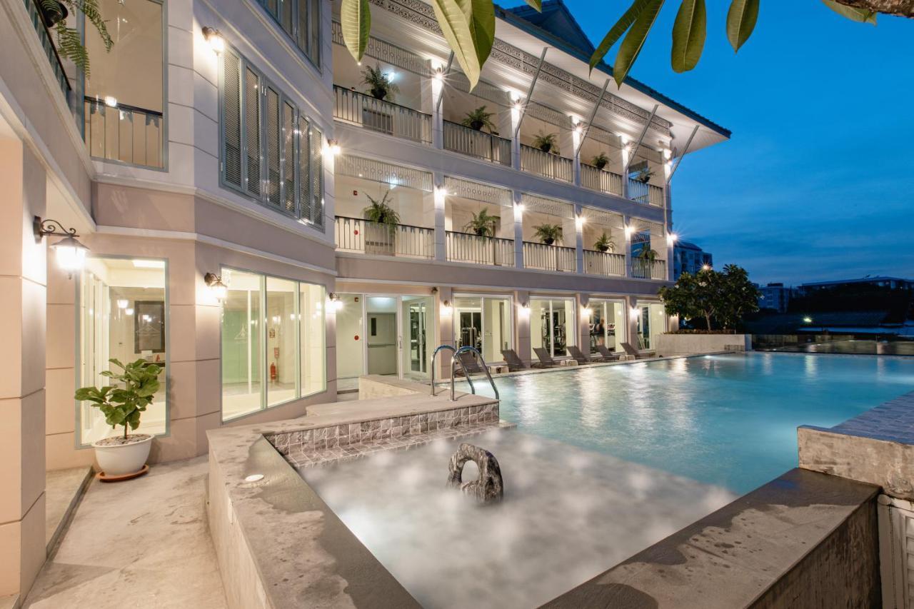 Siam Tharadol Hotel Bangkok Luaran gambar