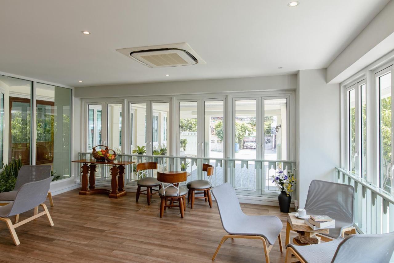 Siam Tharadol Hotel Bangkok Luaran gambar